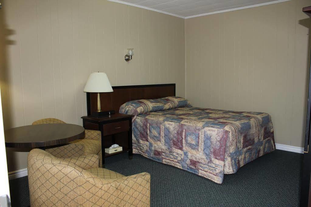 Nights Inn Owen Sound Exteriör bild